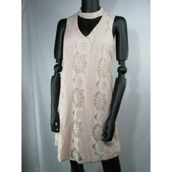 C Label High Chocker Crochet Lace Dress - Picture 2 of 12
